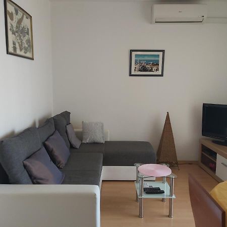 Apartment Mirela Задар Экстерьер фото