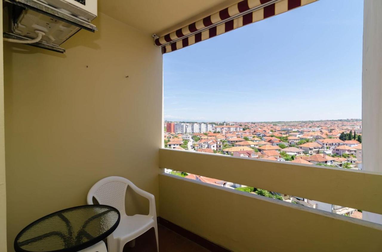 Apartment Mirela Задар Экстерьер фото